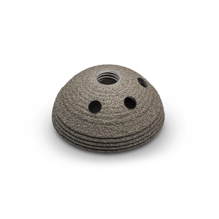 artificial hip dislocation